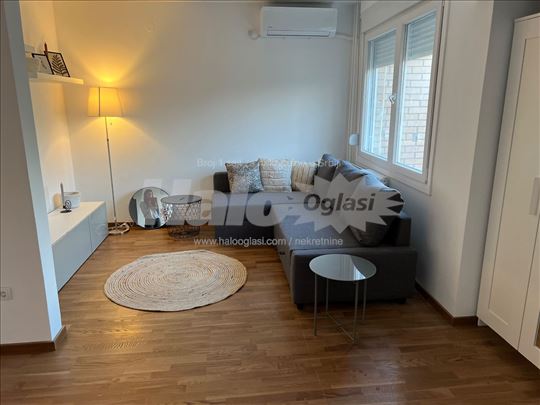 Garsonjera Banovo Brdo