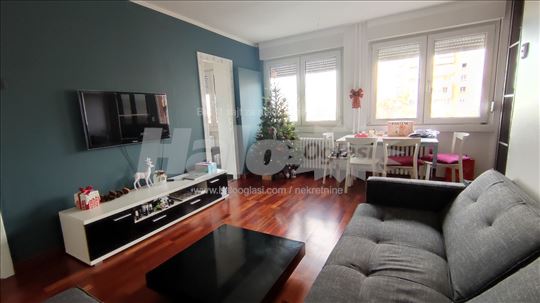 Lux Stan - Peti Park Zvezdara - For rent 