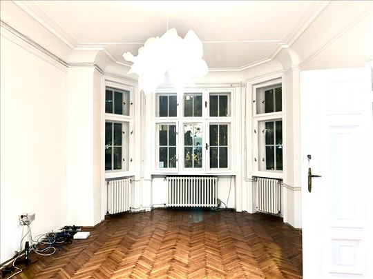 Kalenić pijaca, renoviran salonac, za pp, ID 20375