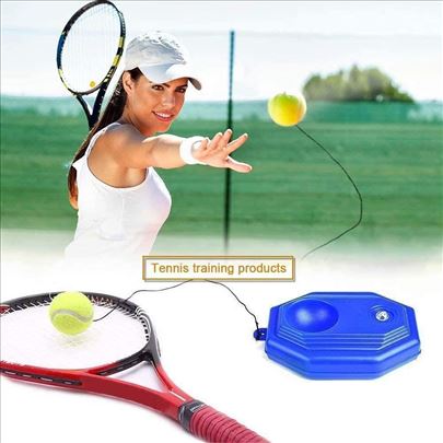 Teniski trener postolje sa kanapom i tenis loptica
