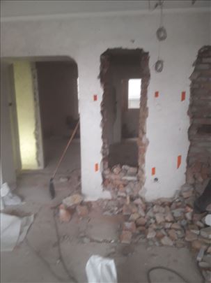 Rusenje pregradnih zidova skidanje parketa