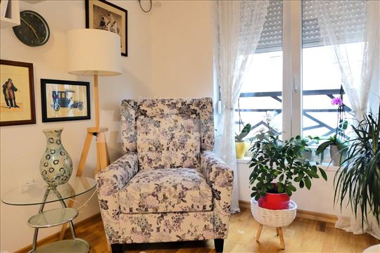 Moderan stan u Cacku