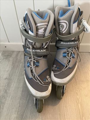 Roleri br.25 Rollerblade velicina 42.5, uvoz Svajc