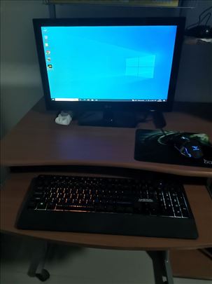 HP desktop/Pentium G4400/8GB DDR4/ Nvidia GT 710 D