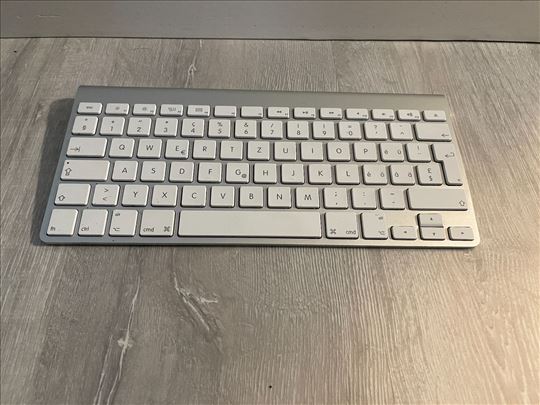 Apple bluetooth tastatura br.10, uvoz Svajcarska