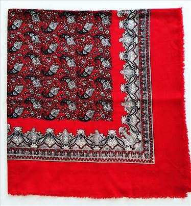 Ruske velike tradicionalne marame od 100 x 90 cm  