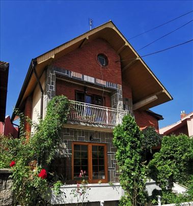 Kuća u centru Lazarevca, 150 m²