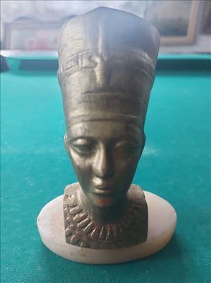 Figura faraova glava
