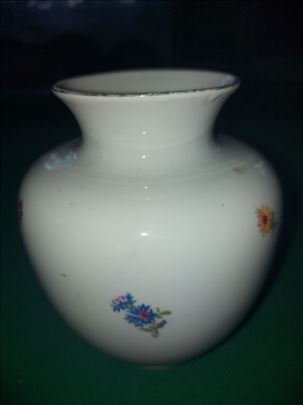 Leuchtenburg  porcelan vaza