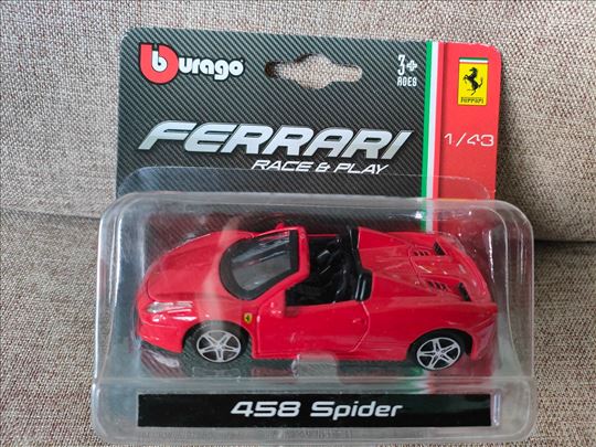 Ferrari 458 Spider - metalni autić
