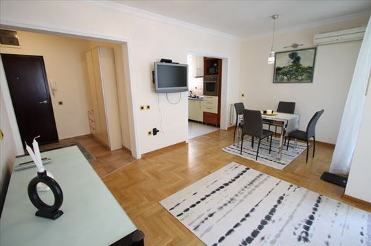 Dorćol, 3.0 stan, 2 terase, ID 1151