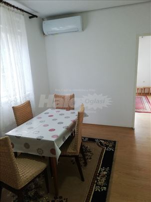 Zemun, Altina, 2.5 stan, namešten