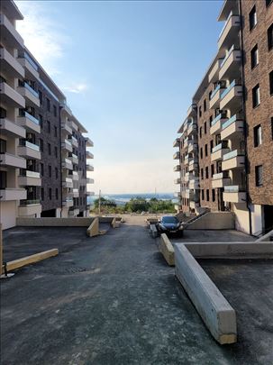 Prodaja garažnog mesta Sunnyville bez pdv-a