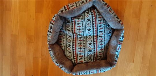 Prodaja kreveta za manje pse i mačke 