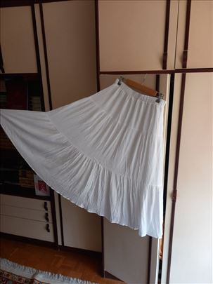 Suknja nova bela
