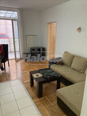 Zemun - Šilerova 68 - stan 42m2