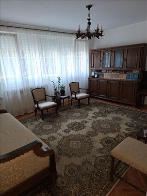 Nikšićka Voždovac - dvoiposiban