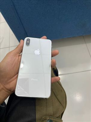 iPhone X 64GB Silver Sim Free novo 100% Baterija