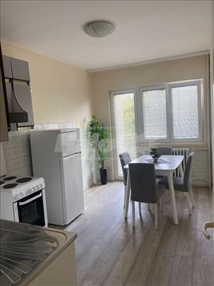 Dvosoban stan od 65m2 na Voždovcu 
