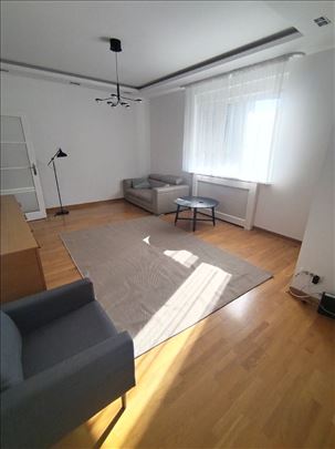Salonac, Vukov spomenik, 3 sobe,95m2,namešten
