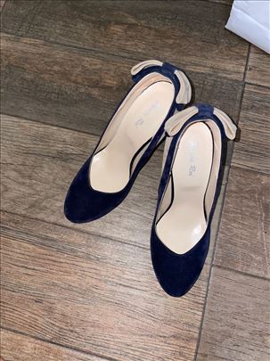 Nove,udobne,elegantne 