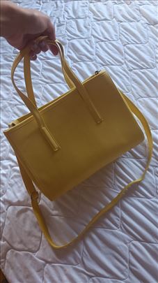 Žuta ženska torba