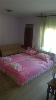 Novi Sad, Podbara, Lep dvosoban stan- smestaj za r