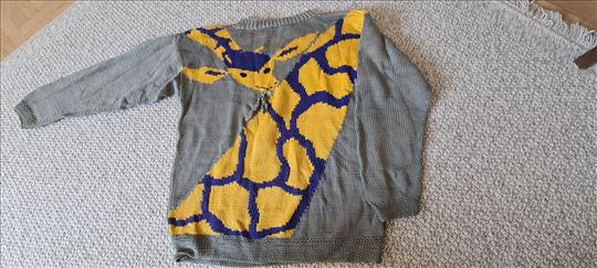 Ručno rađen džemper