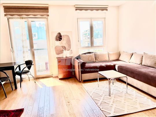 Novogradnja Lux namešten Crveni krst 37m