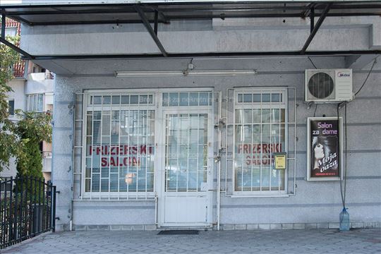 Lokal 33m2 (zvati na Viber)
