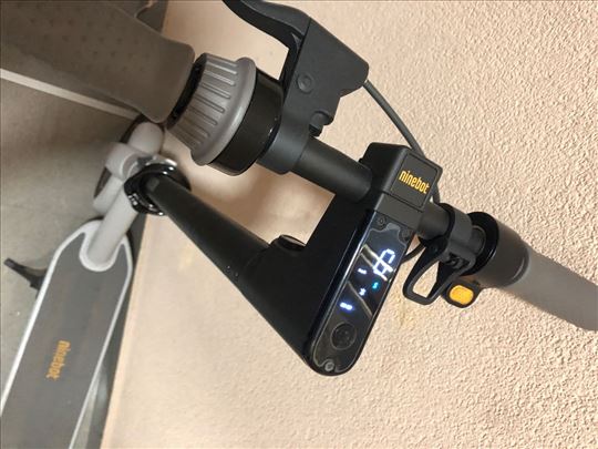Ninebot max