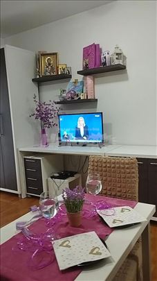 Izdajem Top  garsonjeru na Zvezdari