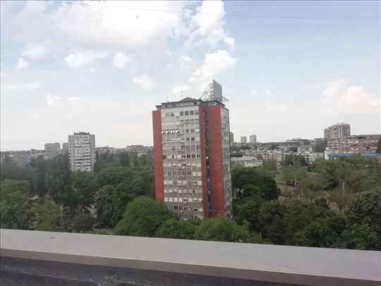 Kod opštine Novi Beograd, 30+9, renoviran, lux