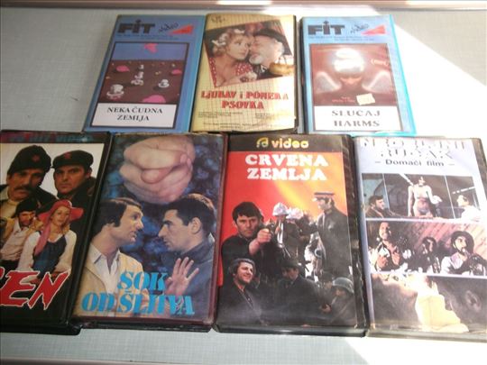 Lot 17 domaćih filmova na VHSu - originali