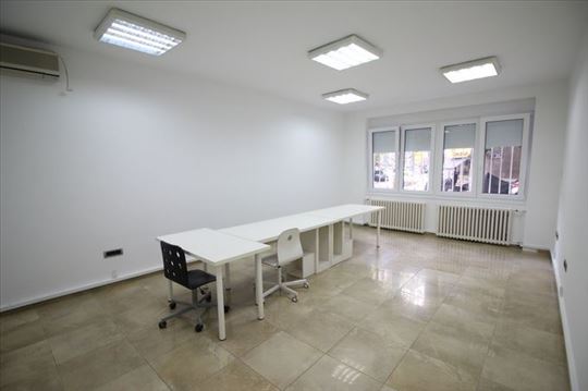 Renoviran, odličan stan za pp, ID 2495