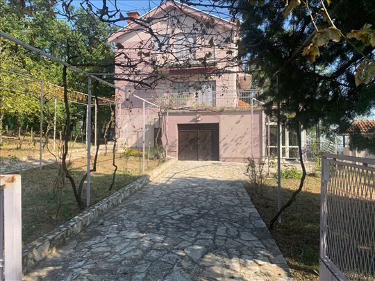 Mladenovac (Beograd), Koraćica, Kuća, 5, 339,84m2