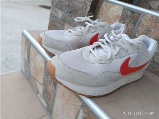 Original Nike patike