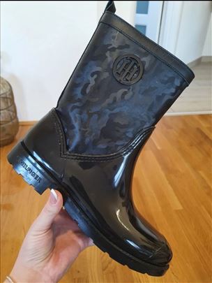 Tommy Hilfiger ženske čizme