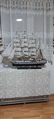 Brod Confection 80x80x12 teško4kg.