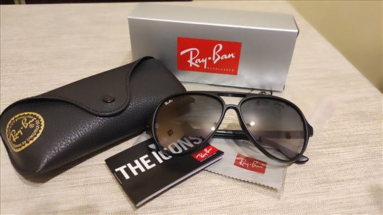 Ray Ban model RB4125 CATS 5000 sunčane naočare