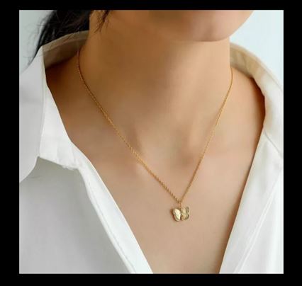 Elegantan zlatni lančić