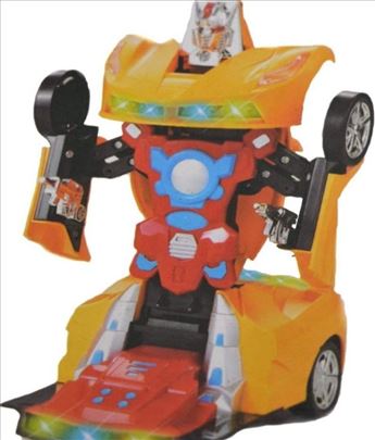  Auto robot novo Transformers trkacki auto akcija