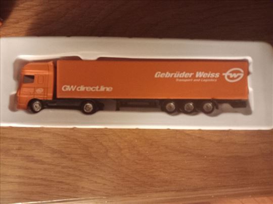 Daf kamion Gebruder Weiss, nov