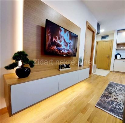 Centar Lux nov apartman, 37 m2, Preporuka