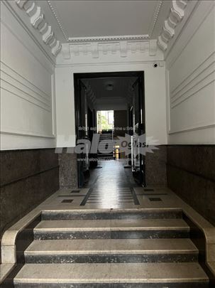 Salonac centar Narodno pozorište 