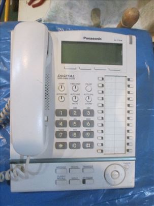 Sistemski telefon Panasonic KX-T7636X.
