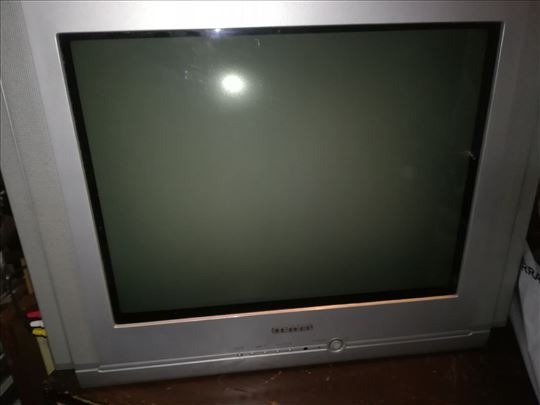 Prodajem.TV.Samsung.stari model.i b.tehniku.namest