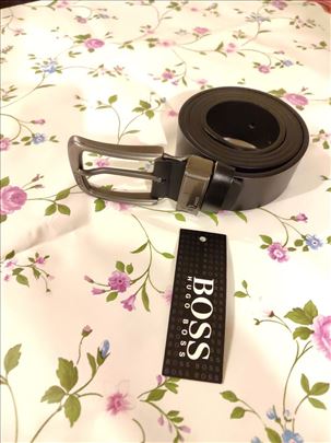 Nov muški kožni markirani kaiš Hugo Boss crna koža