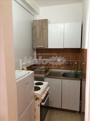 Izdajem garsonjeru u ulici Braće Jerković