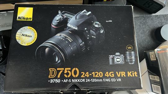 Na prodaju Nikon D750 full frame sa opremom